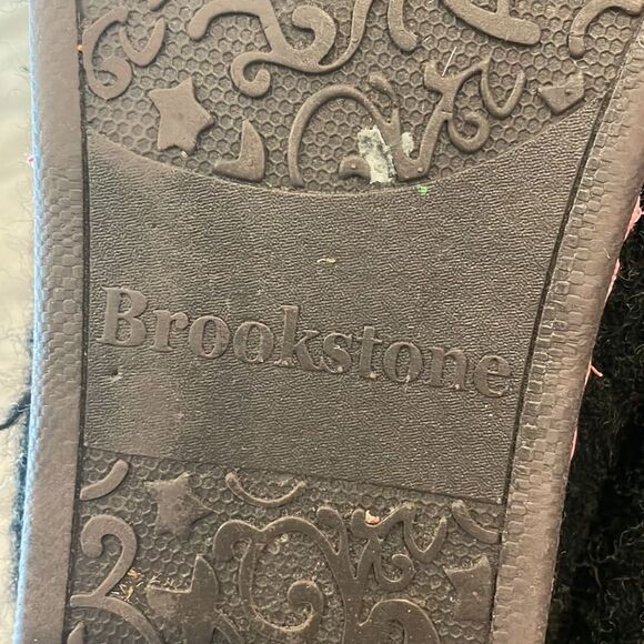 Brookstone felt black slippers size Medium - Picture 5 of 7
